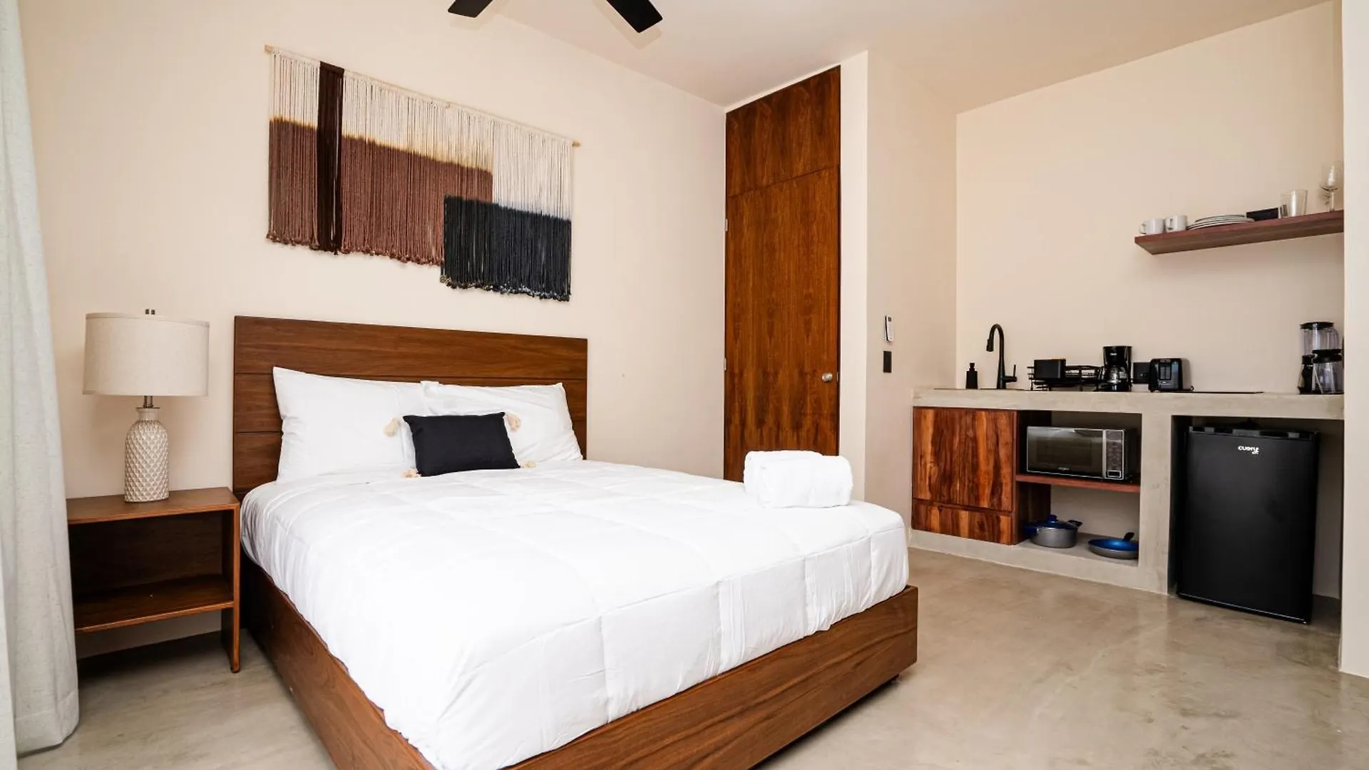 Penthouse With Private Jungle, Pool, Downtown Apartment Tulum